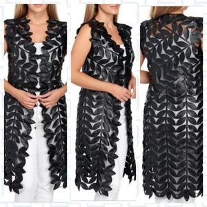 JUST B. Botanical beauty in your closet!